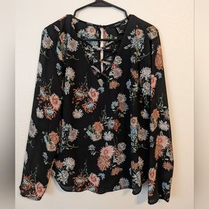 Forever 21 Black Longsleeve Floral Blouse